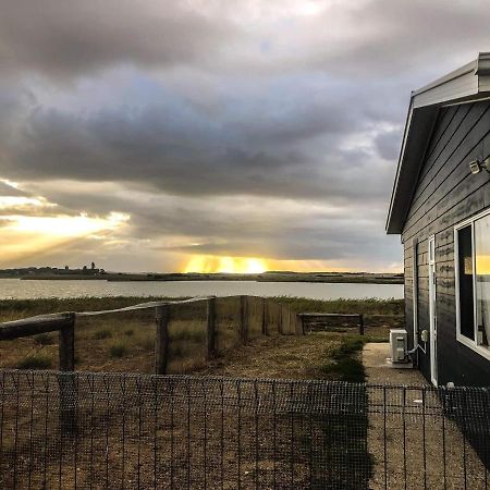 Coorong Island Retreat - Farm Stay At Pet Friendly Property Meningie Exteriér fotografie